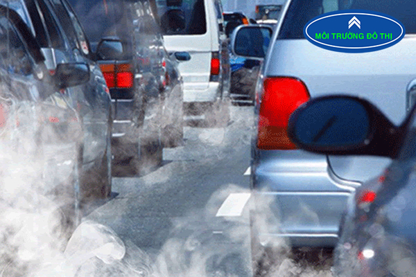 Các phương tiện giao thông xả ra khói thải